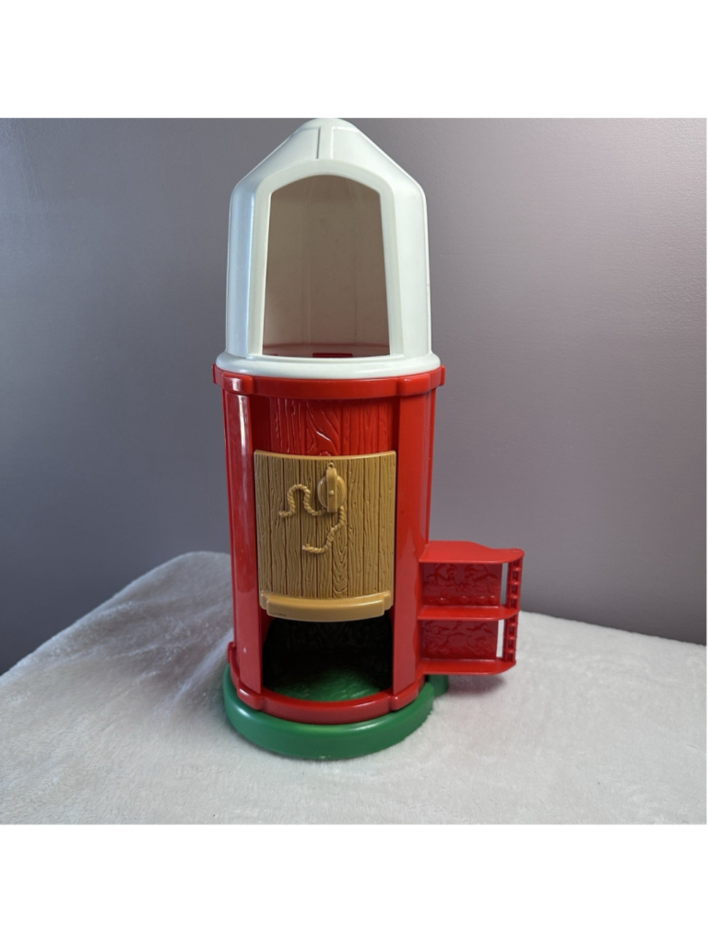 2005 Fisher Price Little People Barn Farm -RED SILO ONLY-EXCELLENT - Picture 2 of 6